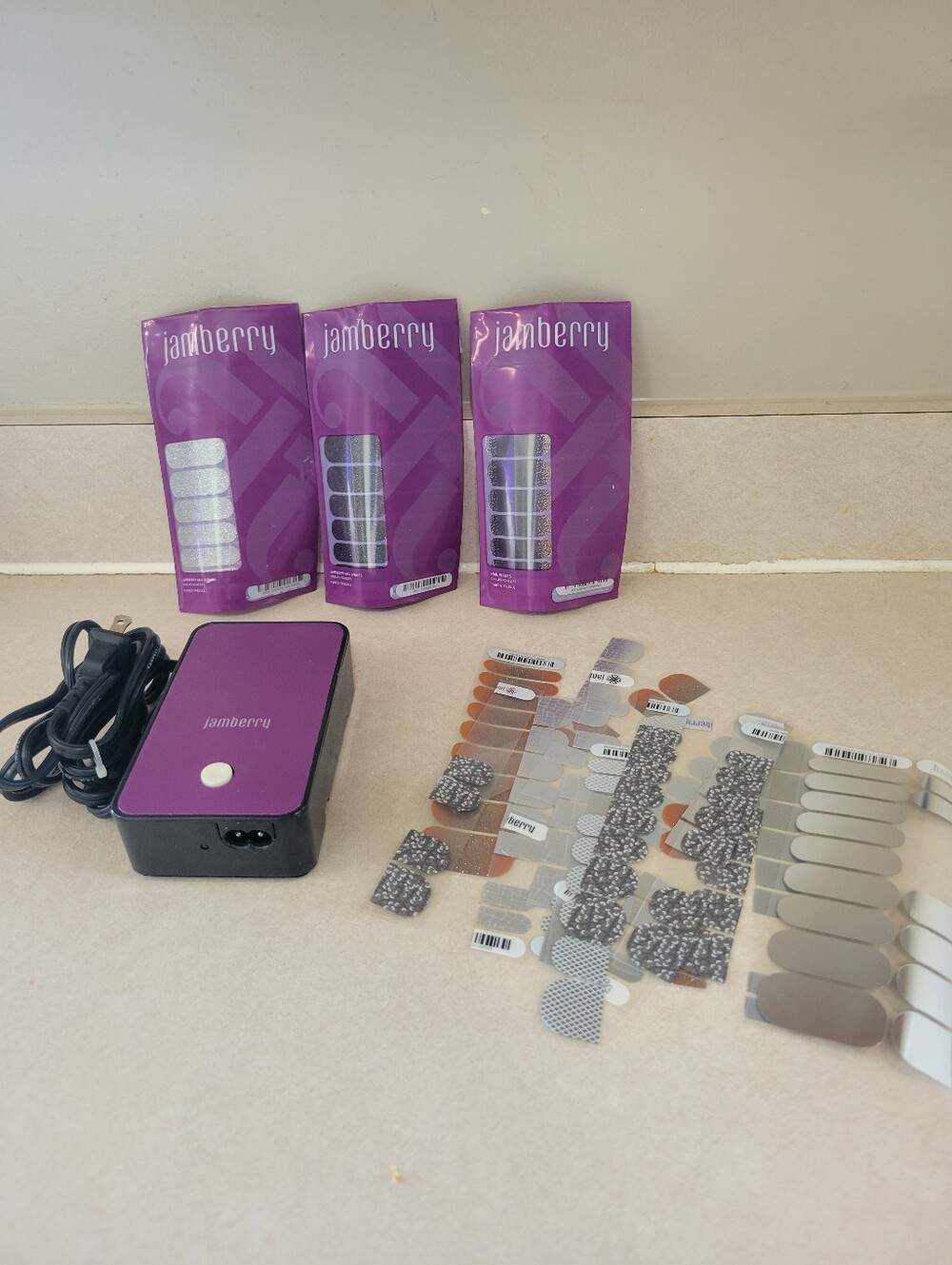 Jamberry Nail Wraps & Mini Heater